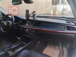 كيا كادينزا